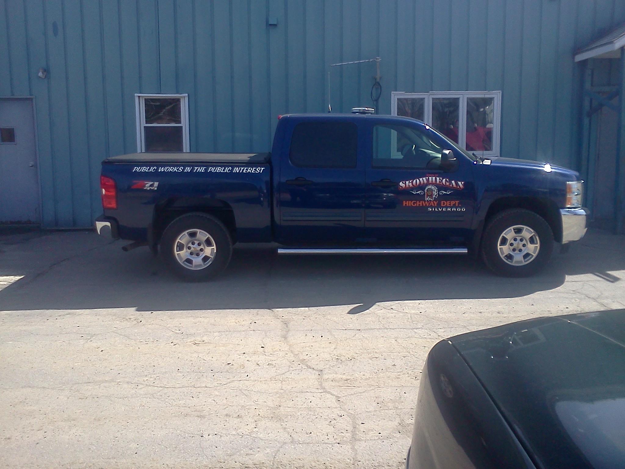 2013 chevy pickup.jpg